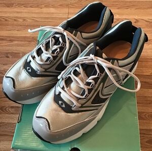 Apex X532m Size 11 Extra Wide Rhino Runner Men's Active Shoe in Silver/blue
